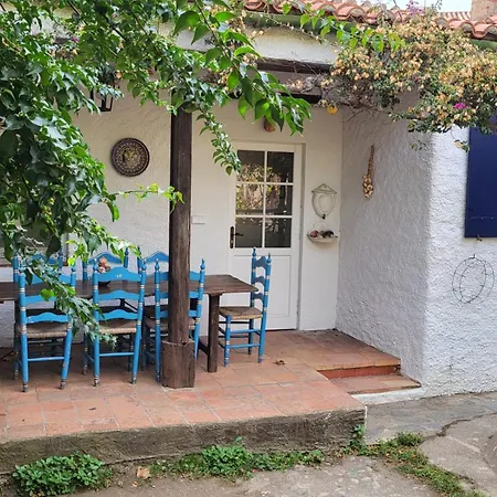 Casa vacanze Renovated 12th-century Chapel Fully Equipped For 6 Banyuls-sur-Mer