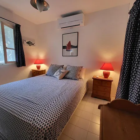 Renovated 12th-century Chapel Fully Equipped For 6