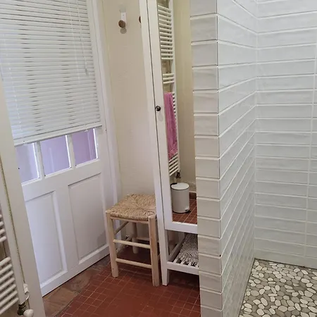 Renovated 12th-century Chapel Fully Equipped For 6 Casa vacanze Banyuls-sur-Mer