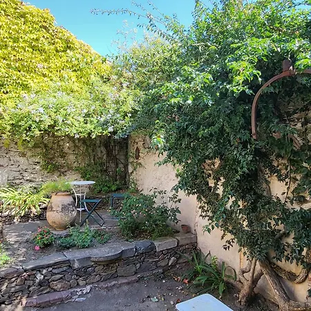 Casa vacanze Renovated 12th-century Chapel Fully Equipped For 6