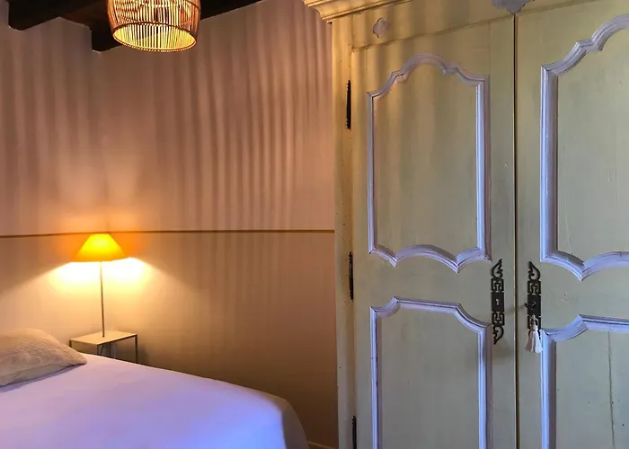 Casa de Férias Renovated 12th-century Chapel Fully Equipped For 6 *